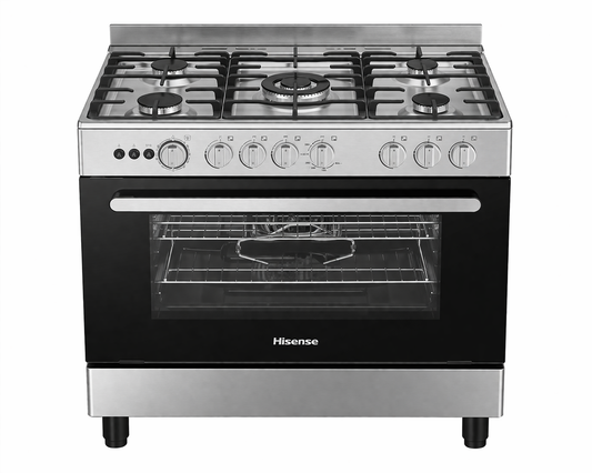 Cuisinière Hisense 5 feux dans cuisine moderne à Dakar